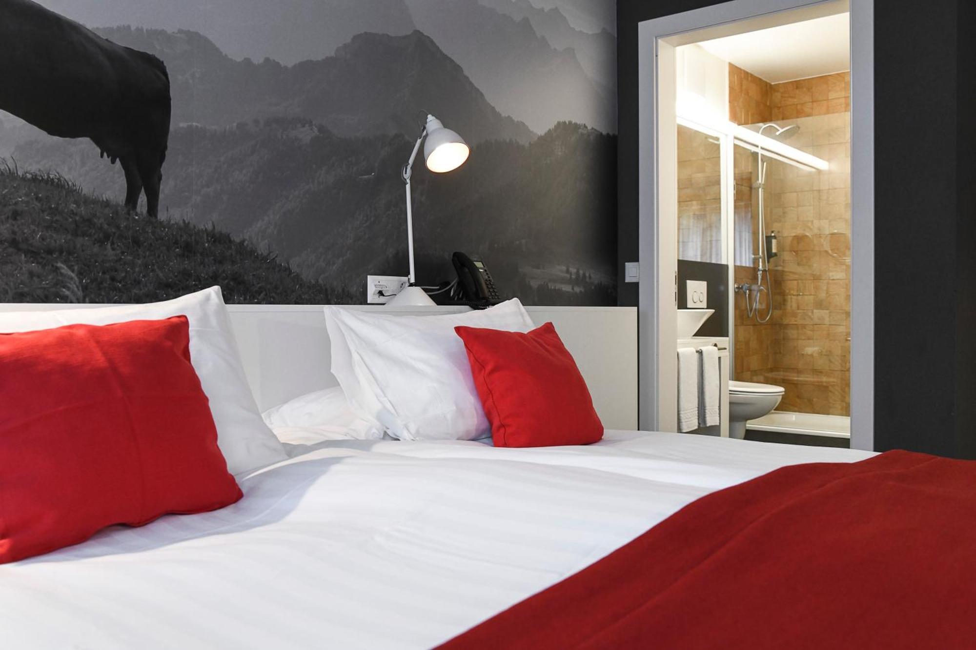 Home Swiss Hotel Женева Стая снимка